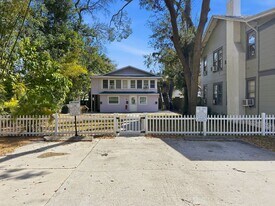1115 Highland St N in St. Petersburg, FL - Building Photo