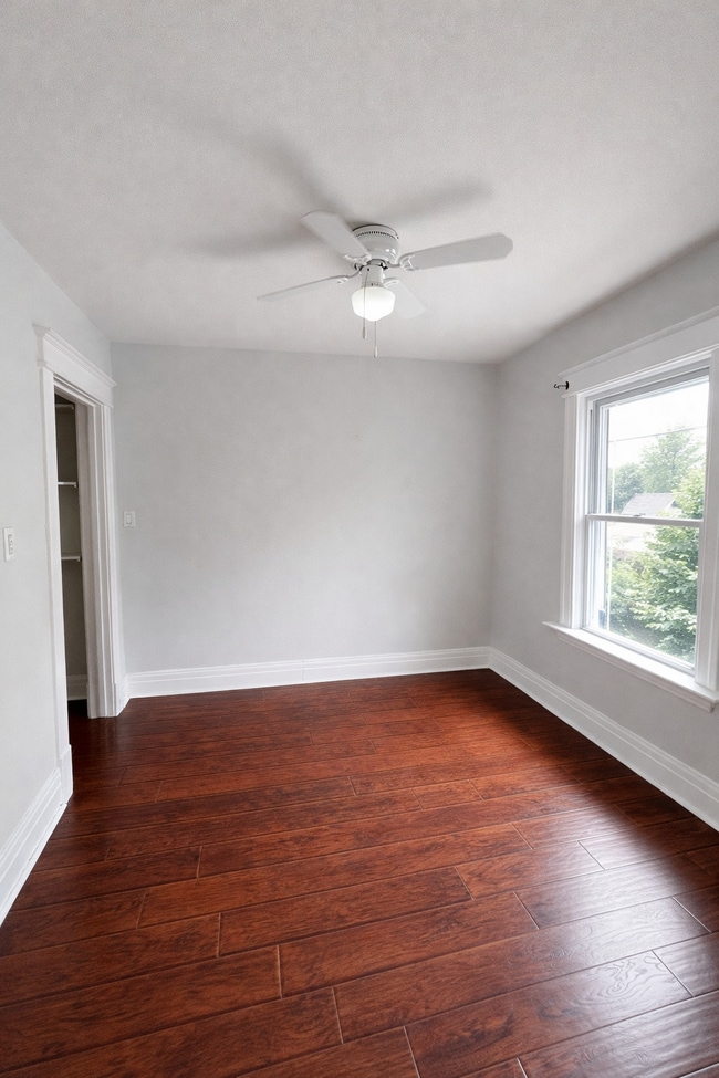 49 Berryman Ave in St Catharines, ON - Building Photo - Building Photo