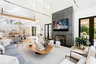 19 Osborne Ln in East Hampton, NY - Building Photo - Building Photo