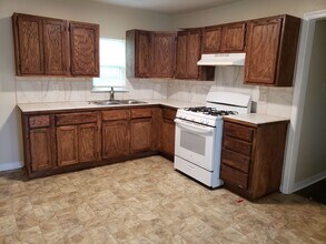 14 Rhodes Ave in North Little Rock, AR - Building Photo - Building Photo