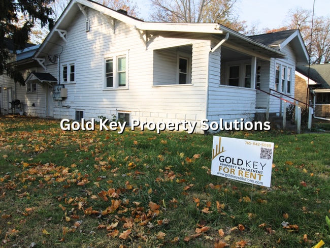 property at 631 High St