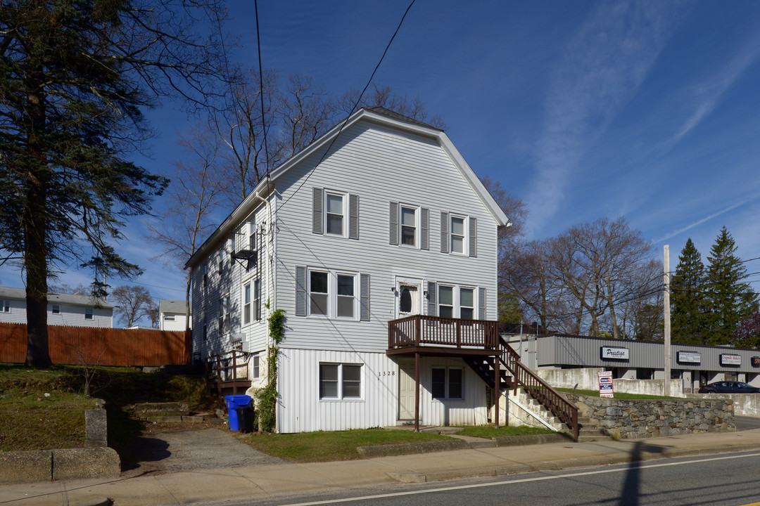 1328 Douglas Ave in North Providence, RI - Building Photo