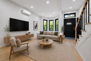 62.5 Oak St in Jersey City, NJ - Building Photo