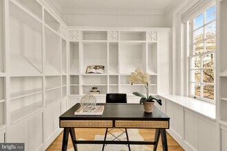 1704 16th St NW, Unit 5 in Washington, DC - Foto de edificio - Building Photo