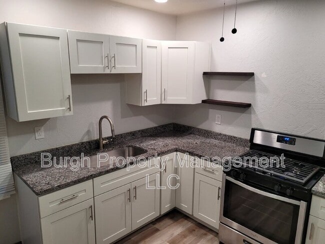 property at 2607 Voelkel Ave