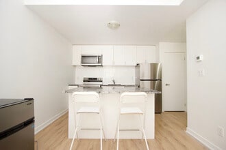 1740 Simcoe St N in Oshawa, ON - Building Photo - Building Photo