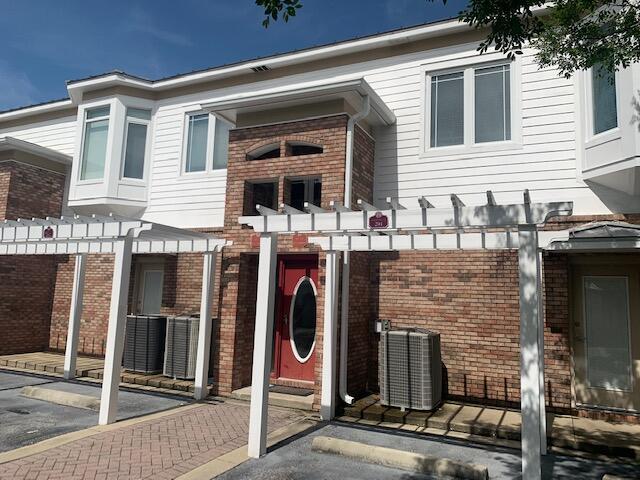 property at 119 Beal Pkwy