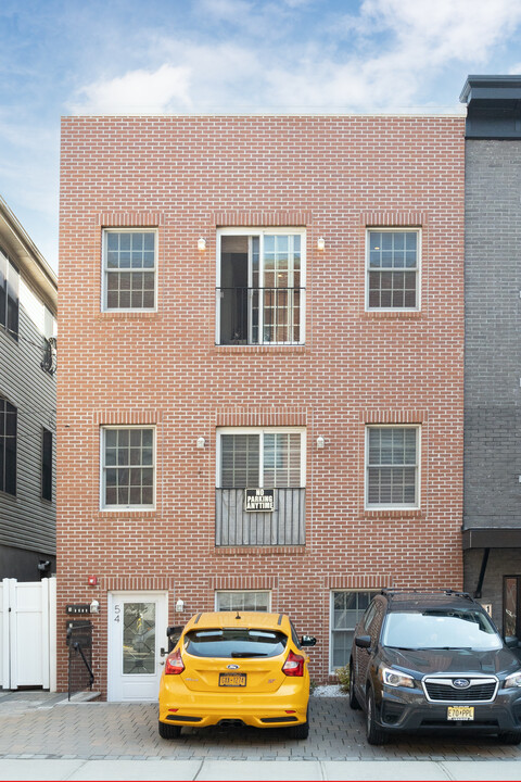 54 Sherman Ave in Jersey City, NJ - Foto de edificio