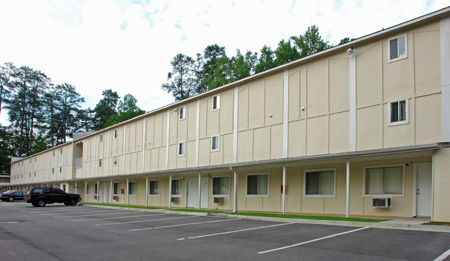 Villa Hermosa in Columbia, SC - Foto de edificio - Building Photo