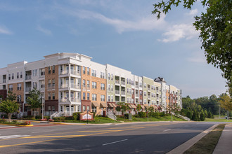 The Ridgewood by Windsor in Fairfax, VA - Building Photo - Building Photo