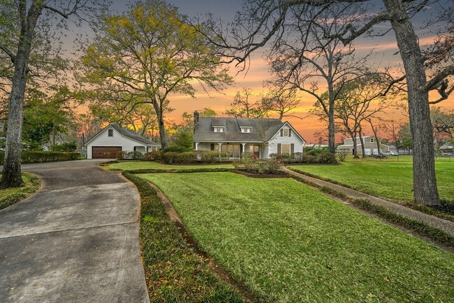 13835 Jarvis Rd