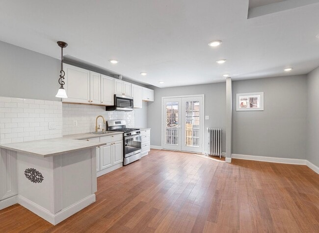 1630 S 28th St in Philadelphia, PA - Building Photo - Building Photo