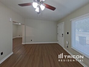 414 S Robert Rd in Tempe, AZ - Building Photo - Building Photo