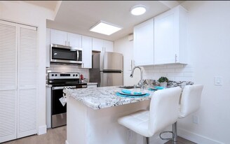 2037 Dairy Mart Rd in San Diego, CA - Building Photo