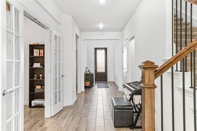 2096 Creekbluff Cir in Carrollton, TX - Building Photo - Building Photo