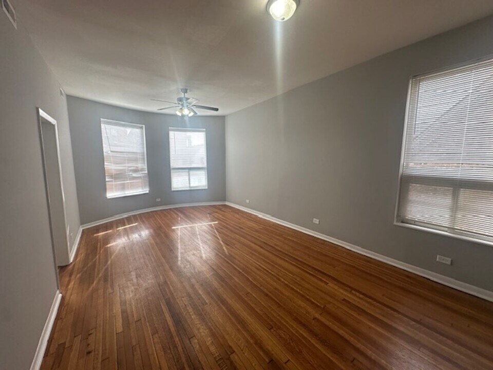 232 N Leamington Ave in Chicago, IL - Building Photo