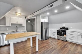 522 W Ferry St in Buffalo, NY - Building Photo - Building Photo