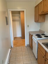 877 St Paul Ave, Unit 8 in St. Paul, MN - Building Photo - Building Photo