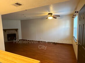 8705 NW 82nd St in Kansas City, MO - Building Photo - Building Photo