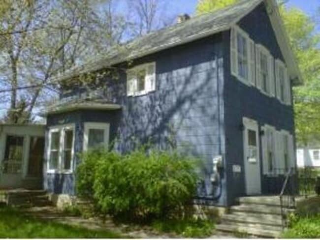 property at 105 Seymour St