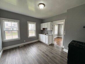 4139 E 95th St in Cleveland, OH - Building Photo - Building Photo