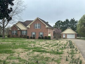 344 Martha-Leeville Rd in Lebanon, TN - Building Photo