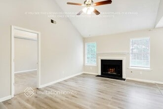 2118 Sugar Creek Cl in Atlanta, GA - Building Photo - Building Photo