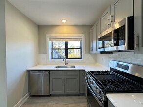 1144 Oak Ave in Evanston, IL - Building Photo - Building Photo