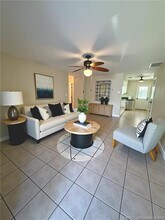 2427 NW Holiday Ct in Stuart, FL - Building Photo - Building Photo