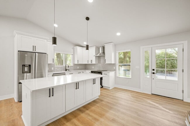 9127 Jean Verte in San Antonio, TX - Building Photo - Building Photo
