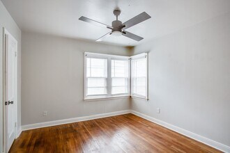 2821 27th St in Lubbock, TX - Building Photo - Building Photo