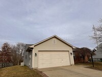 17709 Captiva Way in Noblesville, IN - Foto de edificio - Building Photo