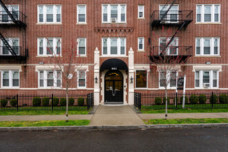 The Lincoln Peak in Orange, NJ - Building Photo - Building Photo