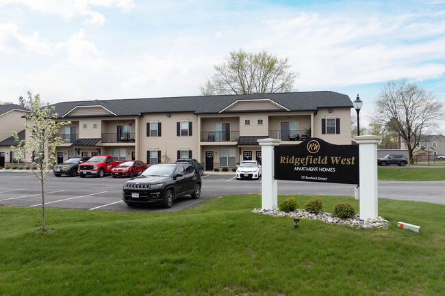 Luxury Apartments on Burdeck Street