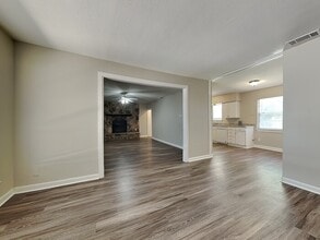 1628 Cascade St in Mesquite, TX - Building Photo - Building Photo