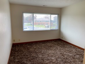 Village Apartments in Nappanee, IN - Building Photo - Building Photo