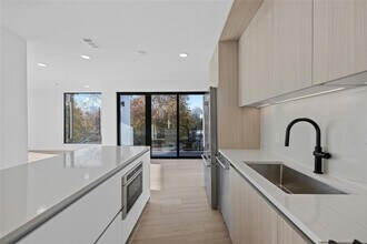 2209 S 1st St in Austin, TX - Building Photo - Building Photo