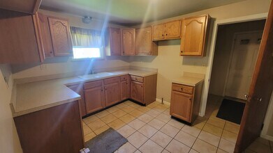 2107 Plymouth Dr in Uniontown, OH - Building Photo - Building Photo