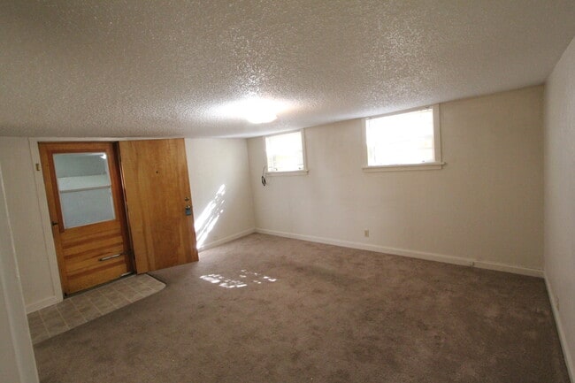 1044 N 25th St, Unit 1044.5 N 25th St in Billings, MT - Foto de edificio - Building Photo