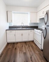 2204 W. Slauson Ave. in Los Angeles, CA - Building Photo