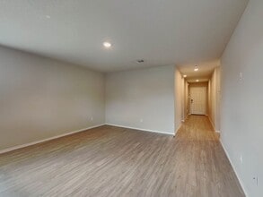 3342 Kornberg Dr in Converse, TX - Building Photo - Building Photo