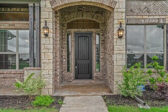 8165 Honeywell Ave in Greenville, TX - Building Photo - Building Photo