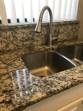 5402 Bayside Dr in Greenacres, FL - Building Photo - Building Photo
