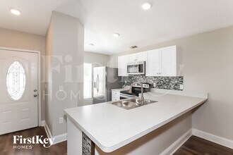 3601 N Whittier St in Tampa, FL - Building Photo - Building Photo