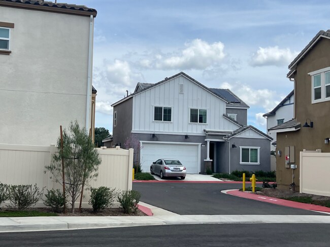 12357 Van Gogh Pl in Yucaipa, CA - Building Photo - Building Photo
