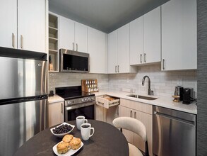 1301 Callowhill St in Philadelphia, PA - Building Photo - Building Photo