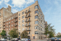 35 Eastern Pky in Brooklyn, NY - Foto de edificio - Building Photo