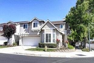 2004 Purcell Pl in San Jose, CA - Building Photo