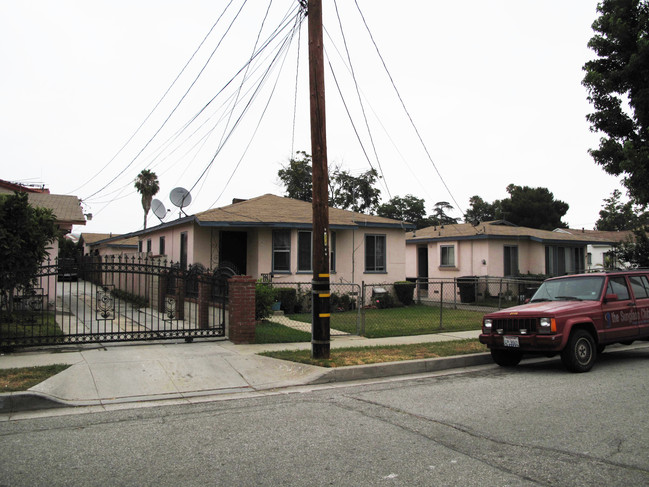 161 A,B,163 A,B W. Saxon Ave in San Gabriel, CA - Building Photo - Building Photo