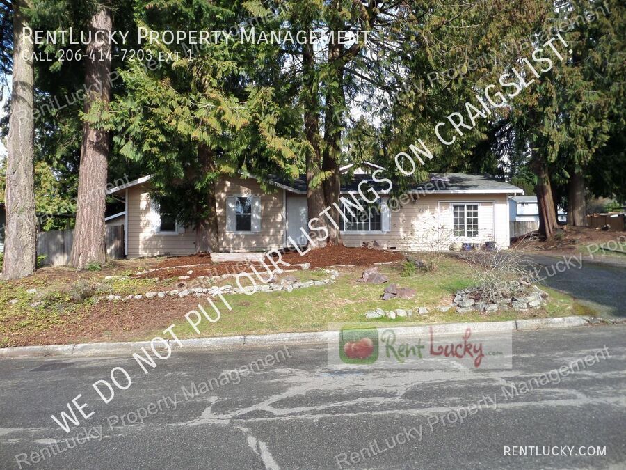 707 216th St SW in Bothell, WA - Building Photo